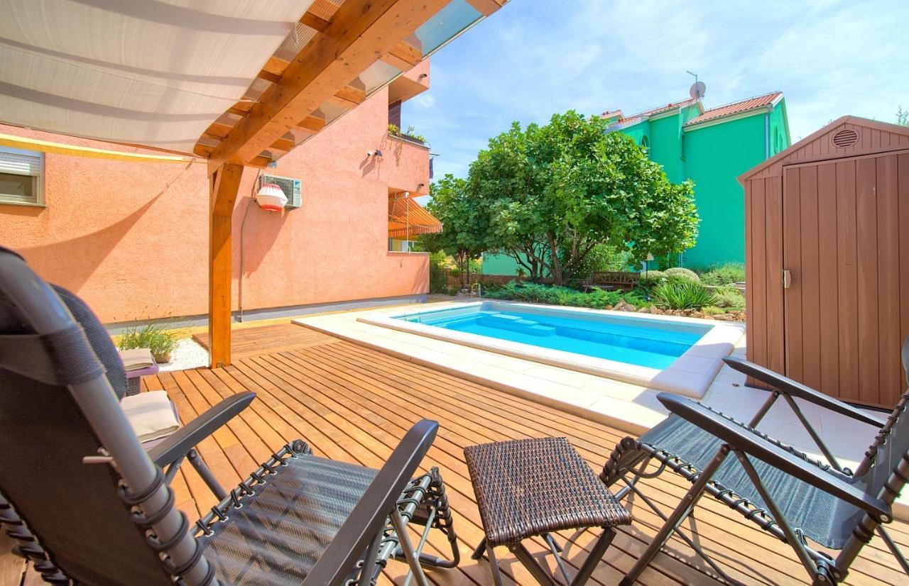 Apartman Bor Krk Krk Town Esterno foto