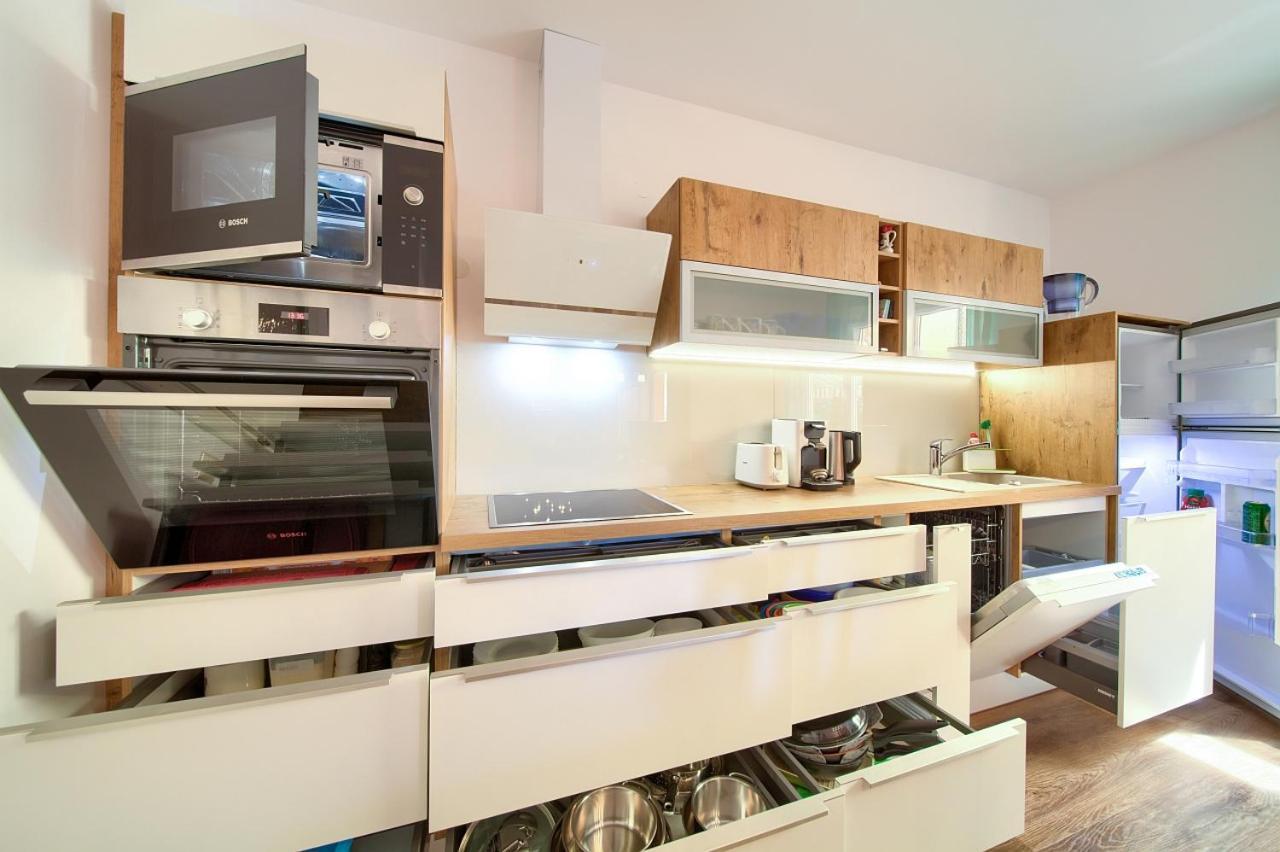 Apartman Bor Krk Krk Town Esterno foto