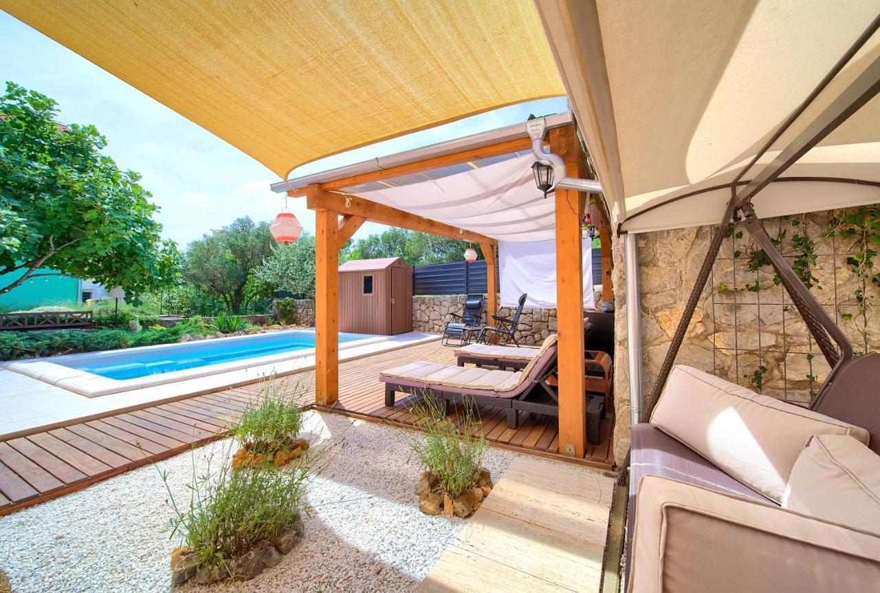 Apartman Bor Krk Krk Town Esterno foto