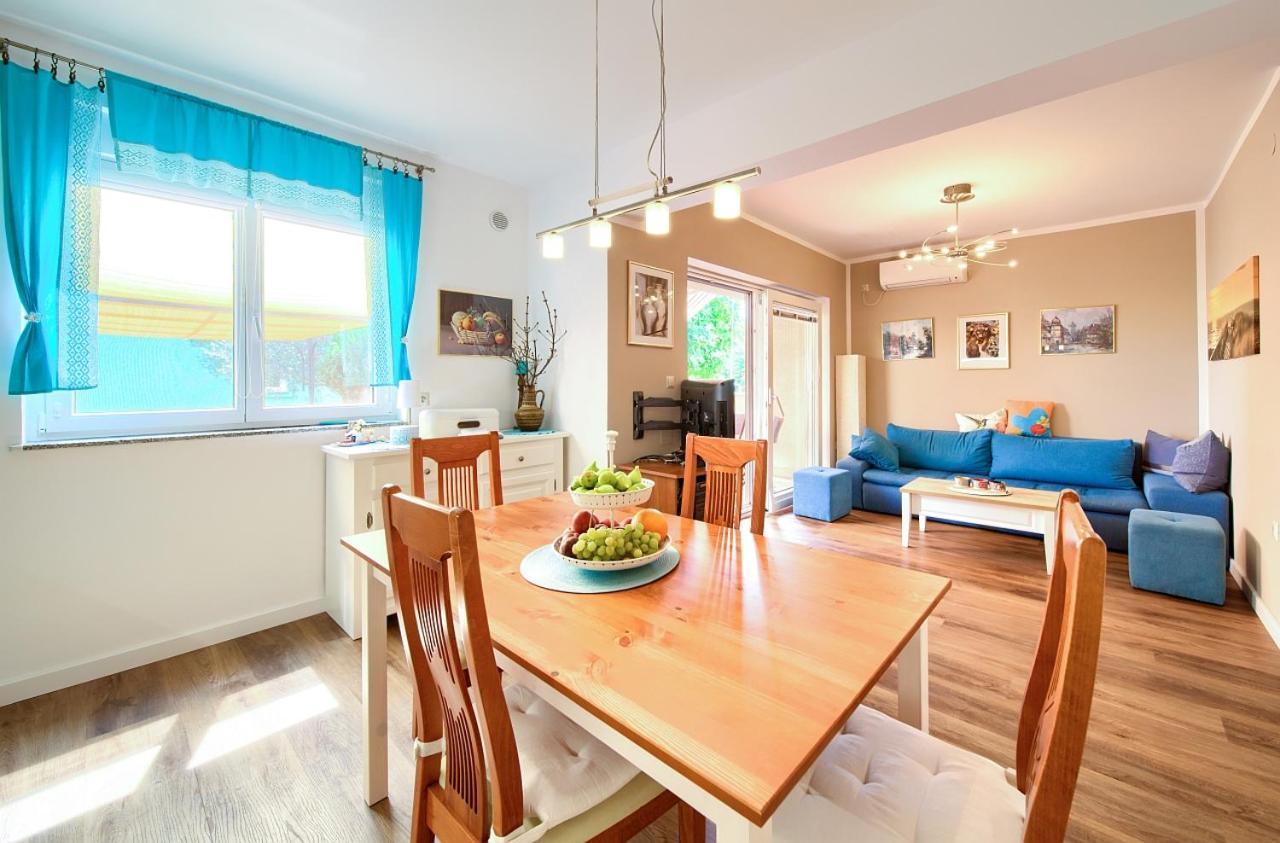 Apartman Bor Krk Krk Town Esterno foto